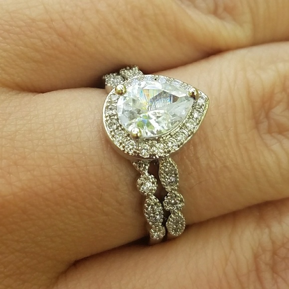 Pear Cut Teardrop Shape Halo Bridal Set - Picture 4 of 8